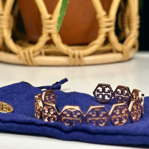 Tory Burch Hexagon Frozen Logo Cuff Bracelet Rose Gold Plated Bangle Jewelry - Picture 3 of 7